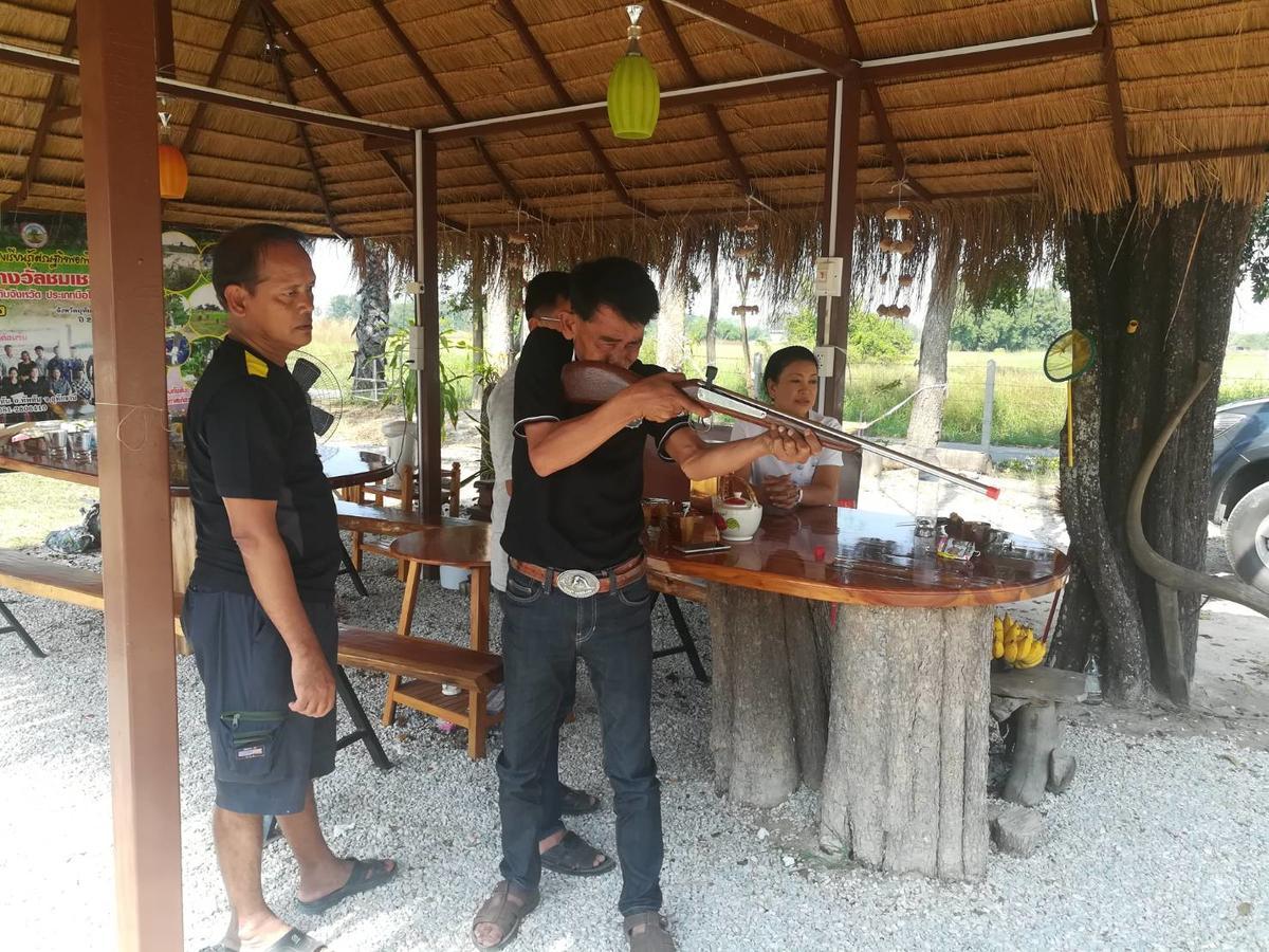 Bn Resort Ban Nong Chum Saeng Luaran gambar